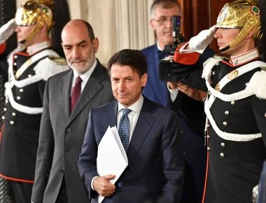 Νέα εποχή για την Ιταλία: Ορκίστηκε η νέα κυβέρνηση - Πρωθυπουργός ο Τζουζέπε Κόντε